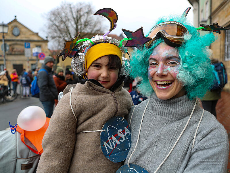 Faschingsumzug 2026 in BambergTausende Besucher beim gro&szlig;en Faschingsumzug in Bamberg