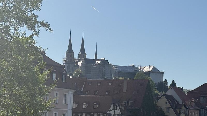 Das Kloster Michaelsberg kennt man seit &uuml;ber einem Jahrzehnt nur mit Ger&uuml;sten.