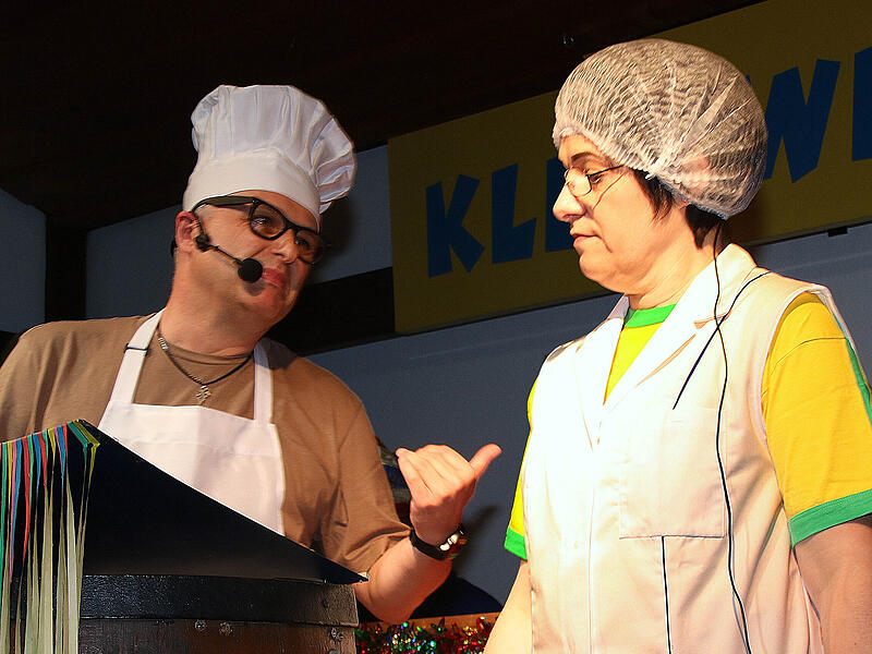 Geschw&auml;tz in der K&uuml;che: Marco Erhart und Bianca Borst verrieten, was dort so alles getratscht wird.