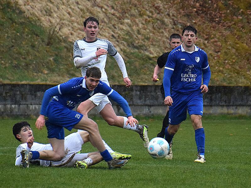 FC Fuchsstadt verliert Derby gegen FC 06 Bad Kissingen FC Fuchsstadt verliert Derby gegen FC 06 Bad Kissingen