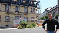 Gr&uuml;ndlich sanierte Anton Schick vor der Einweihung 2022 das Kaffeehaus Palais Erthal. Jetzt sucht er einen P&auml;chter.