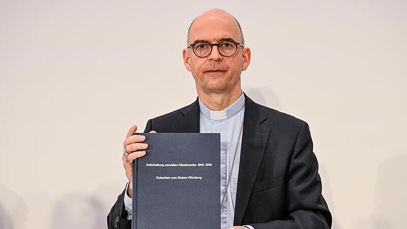In der vergangenen Woche hat Bischof Franz Jung das Missbrauchsgutachten erhalten. Am Montag, 14. April, äußerte er sich öffentlich dazu.