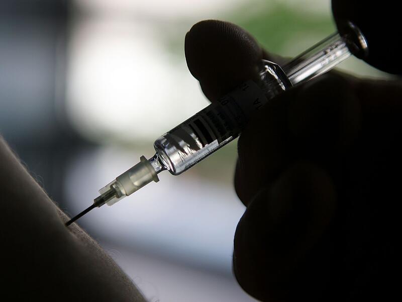 Wer sie braucht, wovor sie sch&uuml;tzt: Fragen zur FSME-Impfung