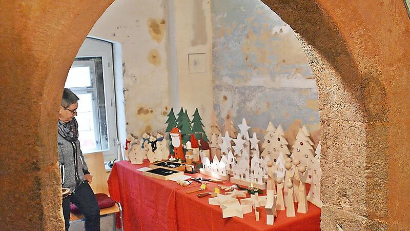 Weihnachtsmarkt Münnerstadt Rund 40 Aussteller werden zu Weihnachten im Schloss in Münnerstadt erwartet