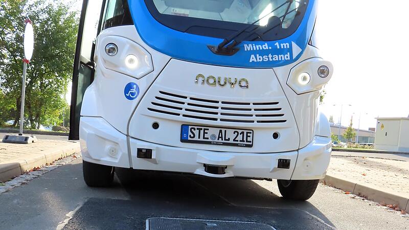 Die induktiven Ladefl&auml;chen (hier Parkplatz an der Obermain Therme) sind in den Boden verbaut.
