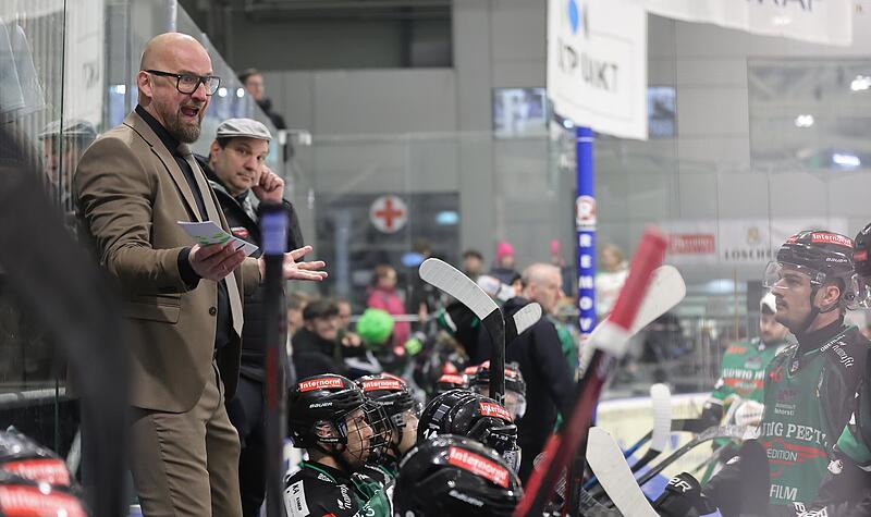 Morgan Persson war gefrustet, Jack Bloem (rechts) und seine Mitspieler f&uuml;hlten es ebenso: H&ouml;chstadt verpasste in Spiel 2 gegen Leipzig die Belohnung.