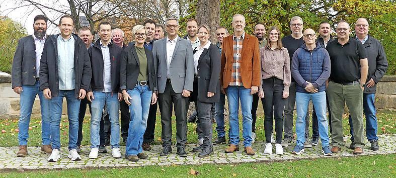 Die Kandidaten der W&auml;hlergemeinschaft Hallerndorf.