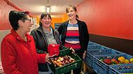 Freude bei der Tafel in Burgebrach: Franken helfen Franken spendet für Kühlwagen