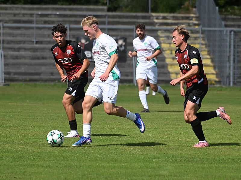 Sport Fu&szlig;ball Saison 2026 / 2027 Bayernliga Nord  8. Spieltag Samstag 29.08.2026  Spielort Ingolstadt BSA ING S&uuml;d-Ost Geisenfelder Str. 1 Spielbeginn 14.00 h  FC Ingolstadt 04 II gegen TSV Neudrossenfeld Halbzeitergebnis 0:0 Endstand 0:1  Jonas Valentin
