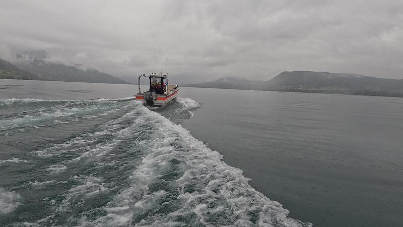 Beim Ausbildungswochenende auf dem Attersee ging es mit dem Motorrettungsboot hinein in den Nebel.Forchheim & Fr&auml;nkische Schweiz
