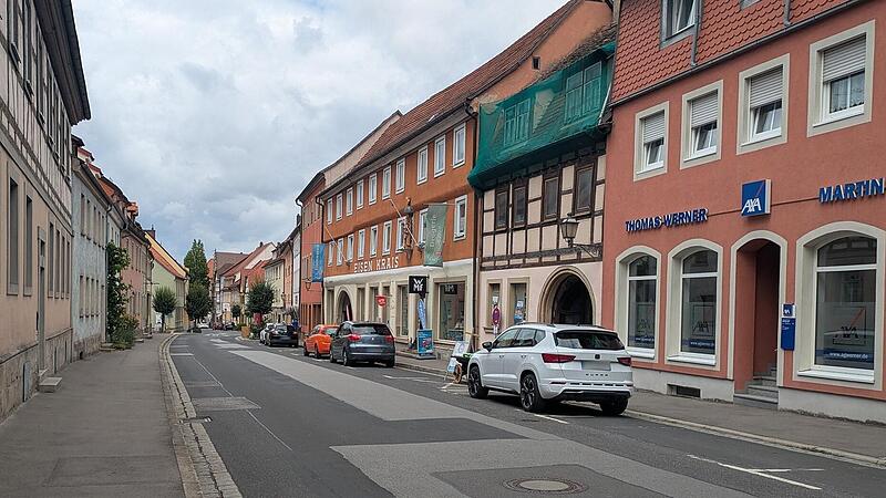 Parkraum soll in M&uuml;nnerstadt auch weiterhin durch eine eigene Satzung geregelt werden.