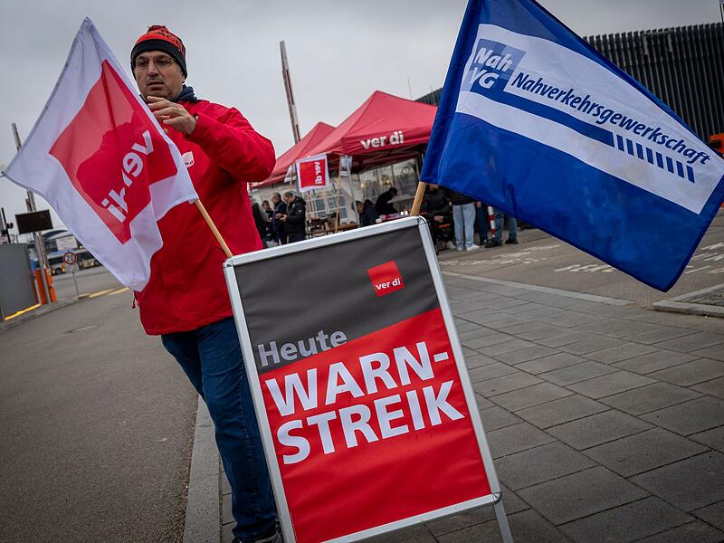 Ganzt&auml;gige Warnstreiks im Nahverkehr