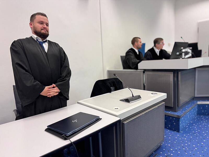 Anklage und Nebenklage tragen im Fall Katina K. ihre Plädoyers vor.