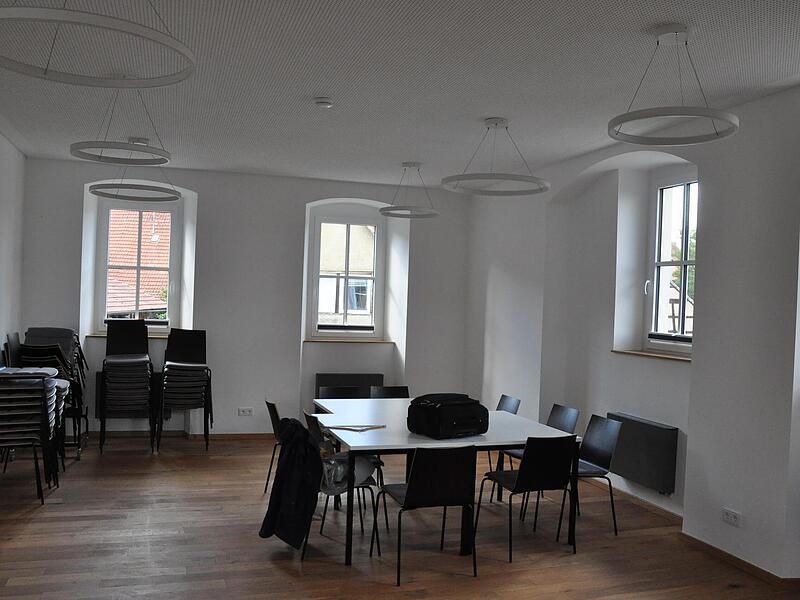 Das alte Rathaus in Burgpreppach wurde zum modernen Bürgerhaus saniert.