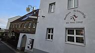 Das Reckendorfer Gasthaus Schlossbr&auml;u mit Anbau wird aktuell zum Kauf angeboten.