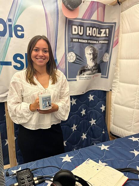 Jule Betz zu Gast beim Rhöner Fußball-Podcast Du Holz