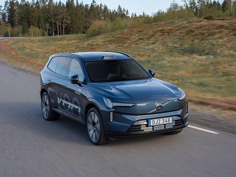 Fahransicht des Volvo EX90 Fahransicht des Volvo EX90