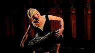 Johanna Knefelkamp präsentierte eine radikal verdichtete Choreografie. Johanna Knefelkamp präsentierte eine radikal verdichtete Choreografie.