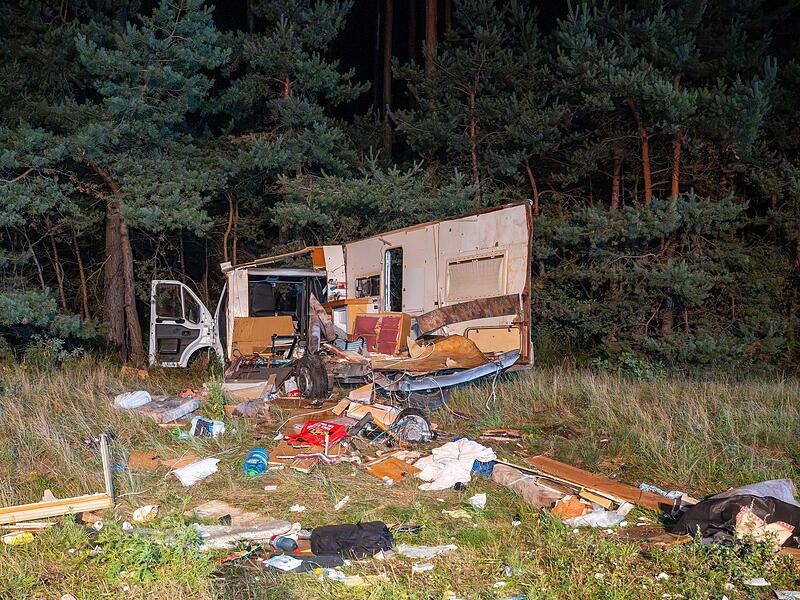 Unfall auf Standstreifen der A9