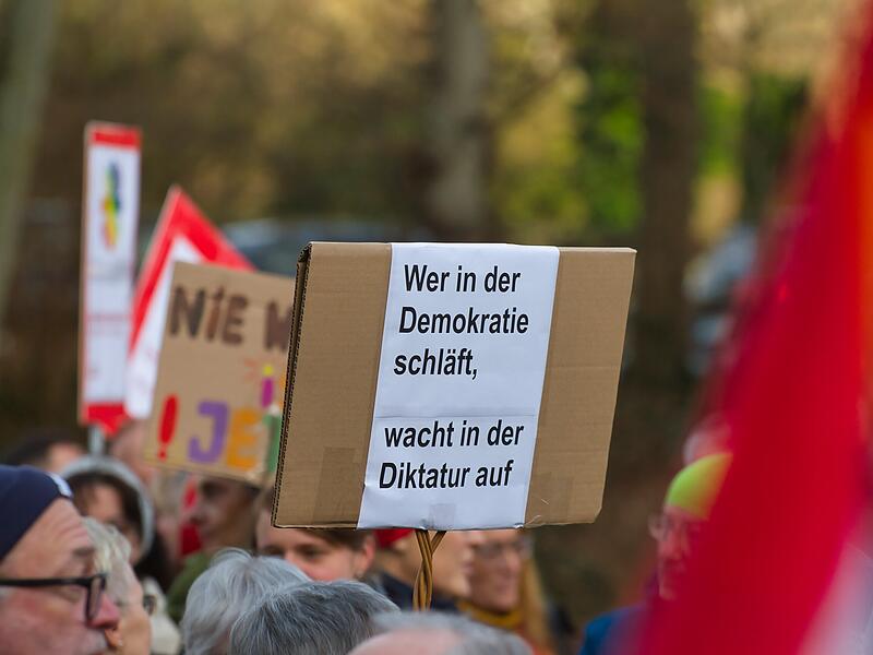Demo f&uuml;r Demokratie in ForchheimDemo f&uuml;r Demokratie in Forchheim
