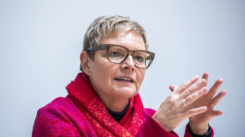 Gesundheitspolitikerin Sabine Dittmar (SPD) arbeitete selbst mehrere Jahre als Hausärztin und beobachtet den Ärztemangel auf dem Land mit Sorge. Sie  sieht dafür auch strukturelle Gründe.