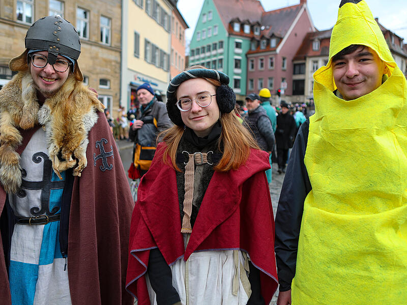 Faschingsumzug 2026 in BambergTausende Besucher beim gro&szlig;en Faschingsumzug in Bamberg