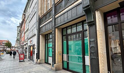Ehemalige Deutsche Bank in Coburg Die Deutsche Bank hat die Coburger Spitalgasse verlassen. Seit 1983 hatte Deutschlands größtes Kreditinstitut hier eine Filiale.