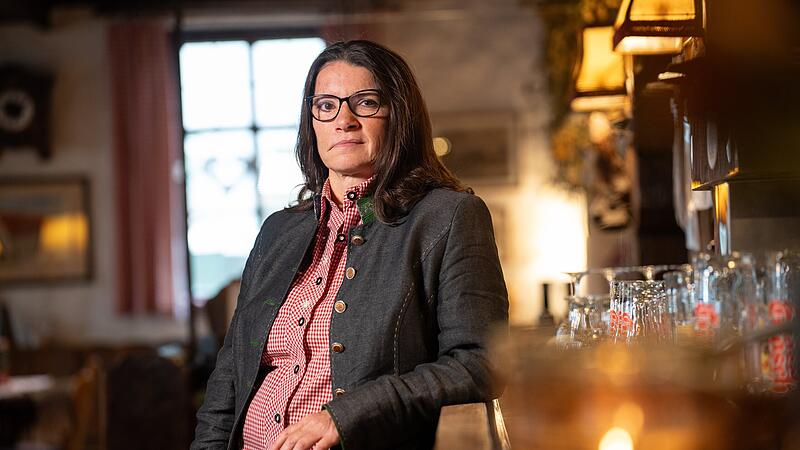 Kerstin Pilarzyk ist nicht nur Chefin des Braugasthofs Grosch, sondern auch ausgebildete Bier-Sommeli&egrave;re.