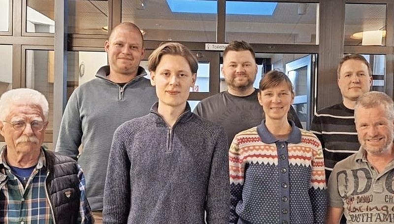 Der neue Vorstand (von links) Reinhard Englert, Florian Weickert, Paul Wagner, Steffen Söll, Sarah Haase, Alexander Hanna, Manfred Weigand. Der neue Vorstand (von links) Reinhard Englert, Florian Weickert, Paul Wagner, Steffen Söll, Sarah Haase, Alexander Hanna, Manfred Weigand.