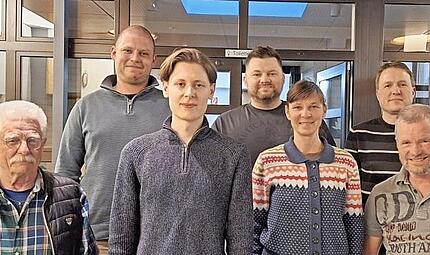 Der neue Vorstand (von links) Reinhard Englert, Florian Weickert, Paul Wagner, Steffen S&ouml;ll, Sarah Haase, Alexander Hanna, Manfred Weigand.