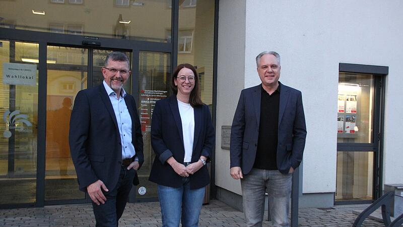 Von links: Volker Sch&auml;fer (SPD), Sabrina Sch&auml;fer (CSU) und Christian H&ouml;fler (B&uuml;rgerblock) kandidierten f&uuml;r das B&uuml;rgermeisteramt in N&uuml;dlingen.