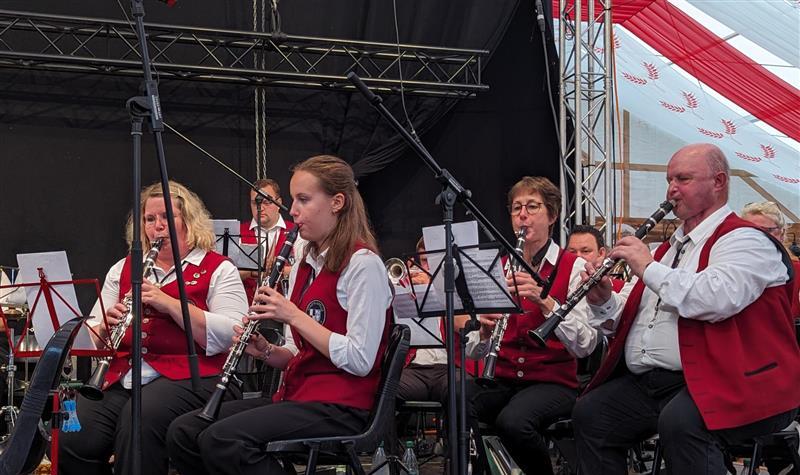 Stadtkapelle zur Er&ouml;ffnung im Stadel