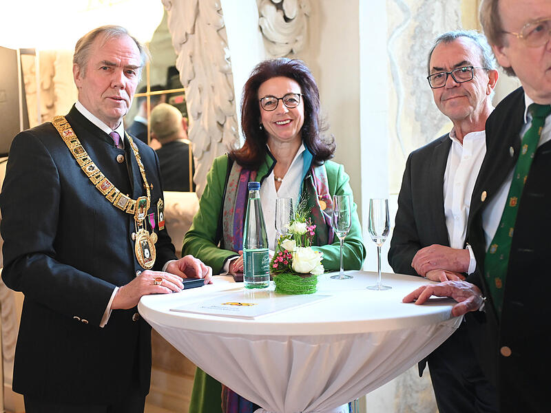 Gro&szlig;er Empfang in Coburg: Mehr als 200 geladene G&auml;ste gratulierten Andreas Prinz von Sachsen-Coburg und Gotha zum 80. Geburtstag.