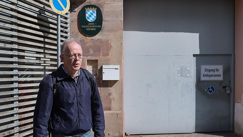 Jesuitenpater geht nach Klimaaktion ins Gefängnis Jesuitenpater geht nach Klimaaktion ins Gefängnis