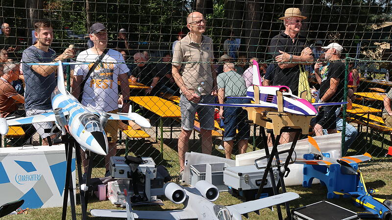50 Jahre Modellflugclub 50 Jahre Modellflugclub