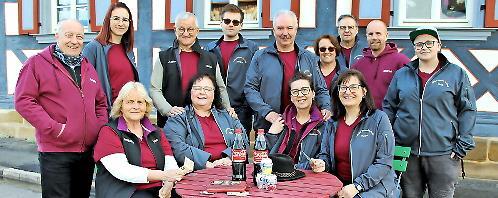 Die Mitwirkenden der Theatergruppe.