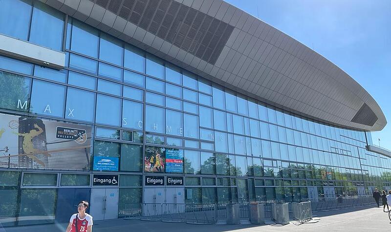 Sektion SüdblockBamberg gegen Alba: Die schönsten Fanbilder aller Zeiten Sektion Südblock