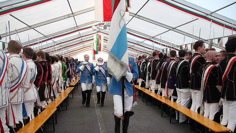 Anschlag mit Butters&auml;ure auf das Festzelt des Coburger Convents