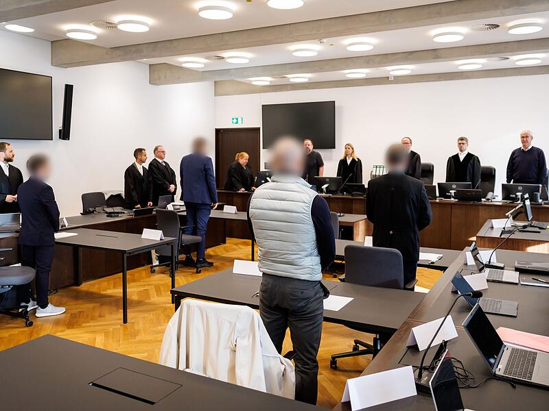 Prozessbeginn wegen Bandenbetrugs