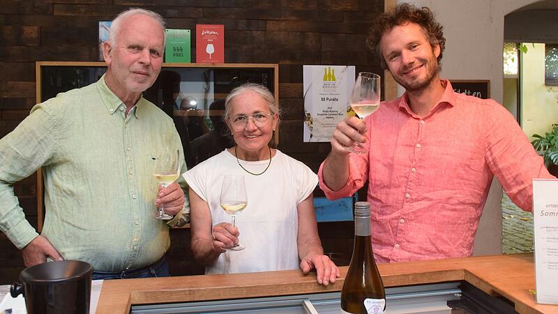 Helmut, Angelika und Michael Christ (von links) sind von Bio &uuml;berzeugt.