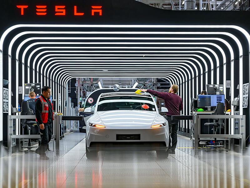 Tesla-Werk Gr&uuml;nheide