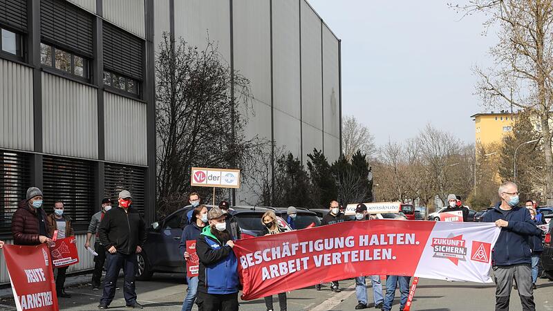 Warnstreik  in Forchheim vor der Firma Waasner.Forchheim & Fr&auml;nkische Schweiz