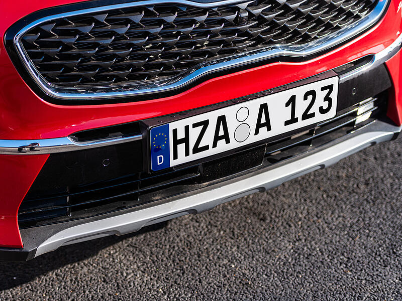 So k&ouml;nnten Autos mit HZA-Kennzeichen aussehen, wenn das K&uuml;rzel tats&auml;chlich zugelassen wird.