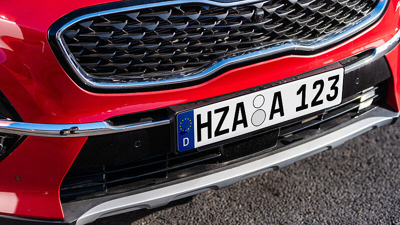 So k&ouml;nnten Autos mit HZA-Kennzeichen aussehen, wenn das K&uuml;rzel tats&auml;chlich zugelassen wird.