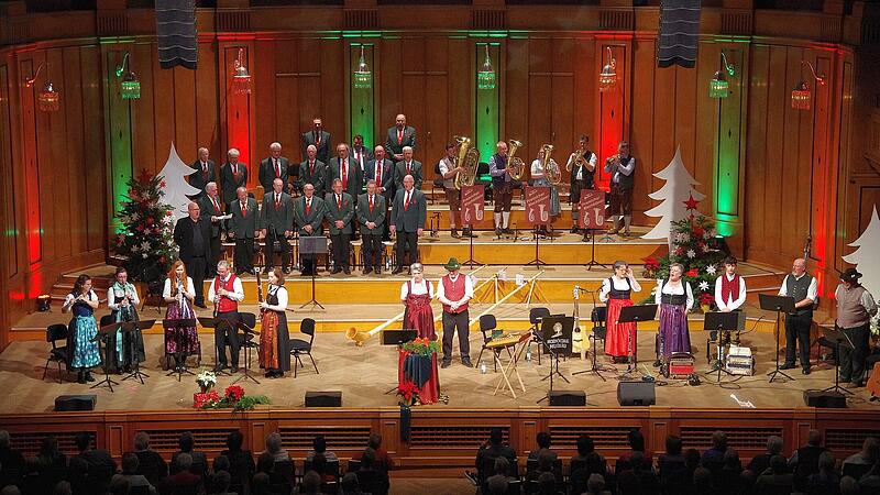 Alle Musikanten und Musikantinnen der Veranstaltung