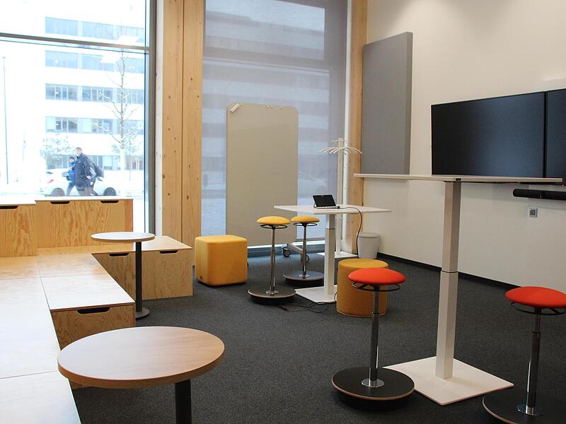 Die neuen B&uuml;ro- und Konferenzr&auml;ume sollen laut Siemens f&uuml;r die Mitarbeiter ein angenehmes Arbeitsklima schaffen und so zu St&auml;tten der &bdquo;gemeinsamen Kreativit&auml;t&ldquo;, werden.
