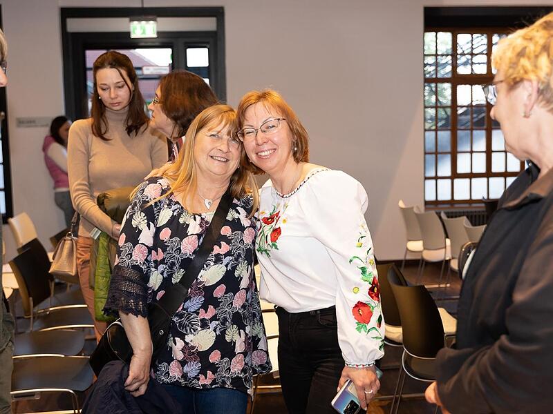 Gabriele K&ouml;nig (l.)