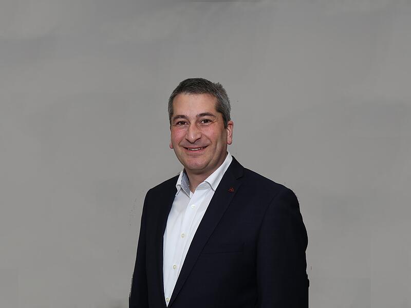 Michael Fell Michael Fell