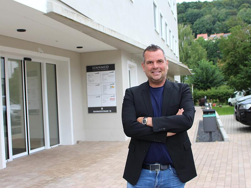 Anton Schick, Gesch&auml;ftsf&uuml;hrer von Schick Life GmbH, hat das insolvente Medzentrum Bad Br&uuml;ckenau gekauft und in Sinnmed umbenannt.