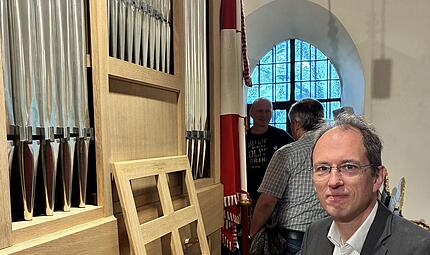 Feierliche Orgelweihe auf dem Ansberg zieht zahlreiche Besucher an Feierliche Orgelweihe auf dem Ansberg zieht zahlreiche Besucher an